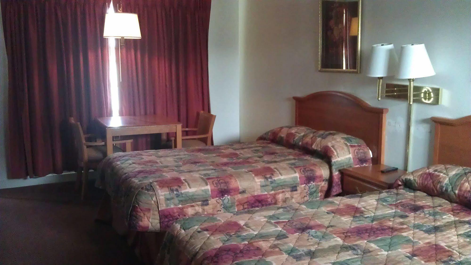 Bassett Motel วิลเลียมส์เบิร์ก ภายนอก รูปภาพ